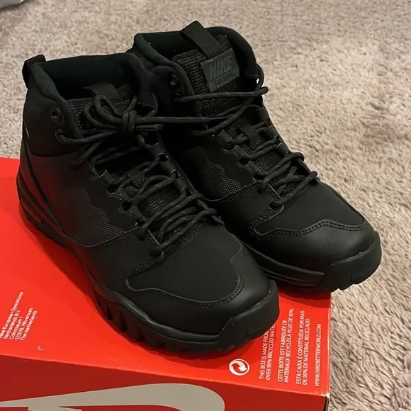 Trekking Shoes Mens Boots Nike Fusion Hills Boots Size Nike Dual